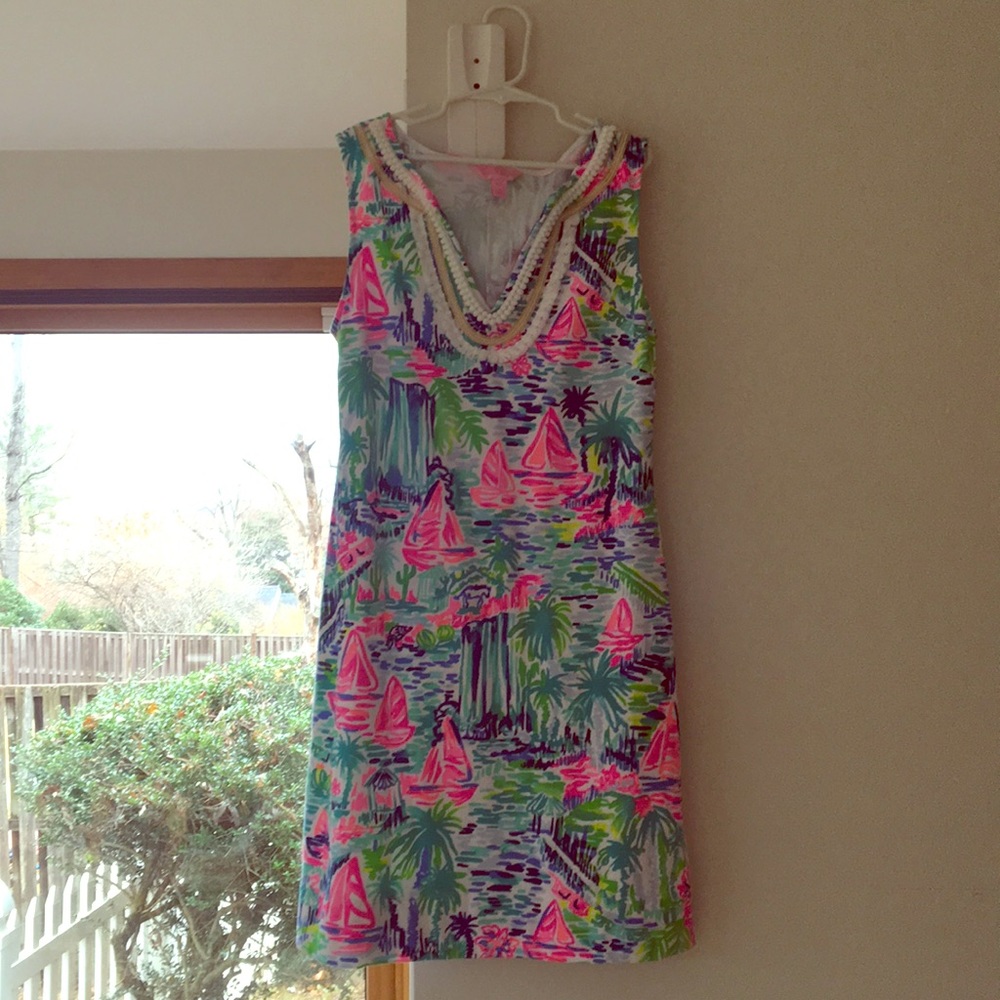 Lilly Pulitzer no sleeves low cut dress